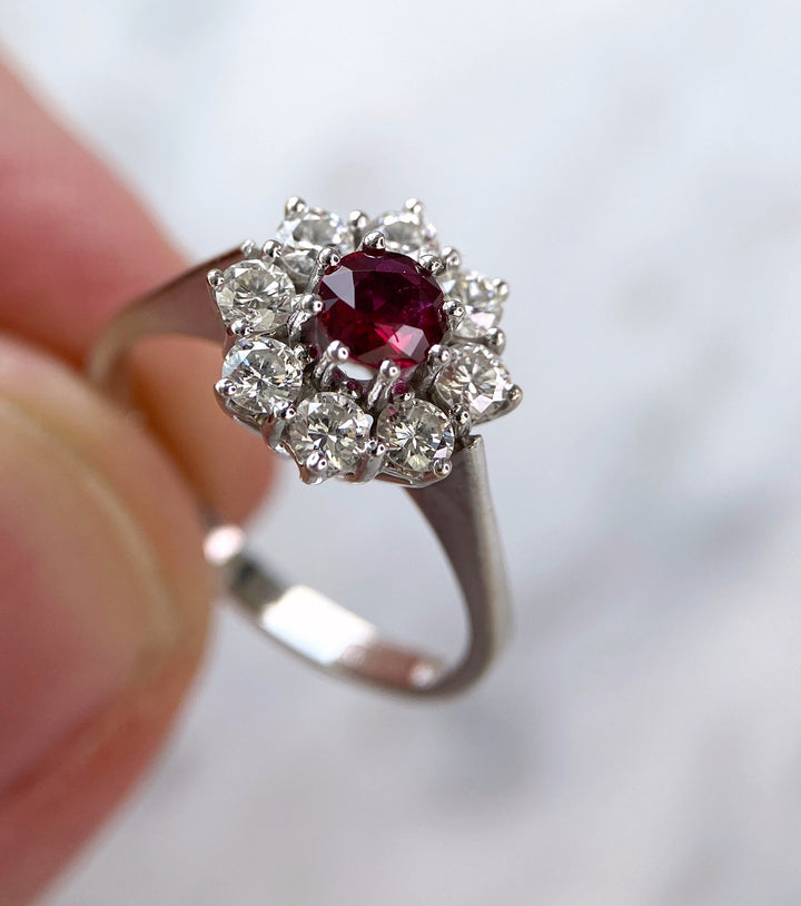 Wonderful white gold ring with ruby & diamonds: "Firestorm"