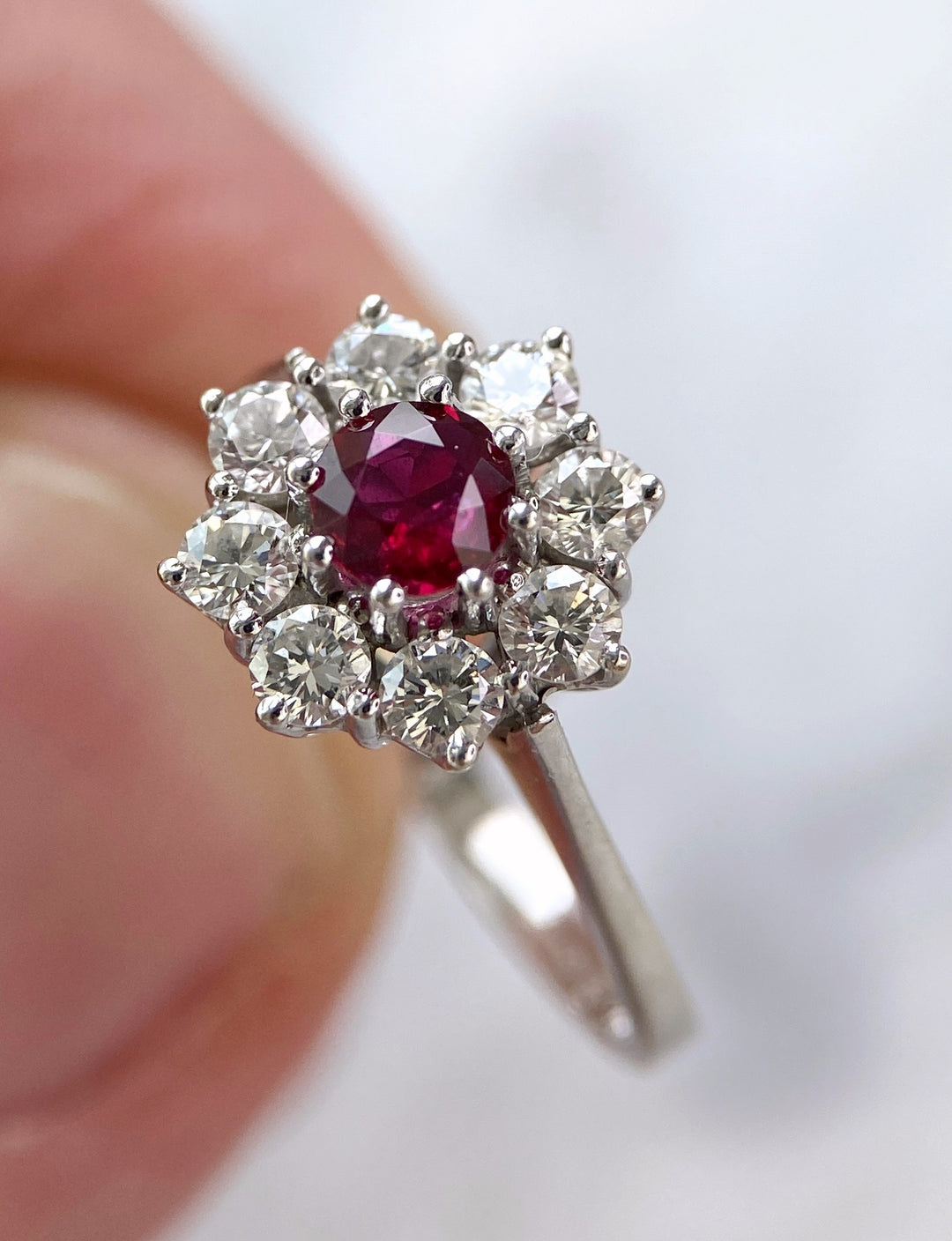 Wonderful white gold ring with ruby & diamonds: "Firestorm"