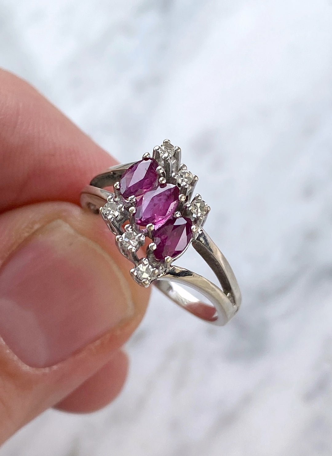 White gold ring with rubies & diamonds: "Pink Wonder"