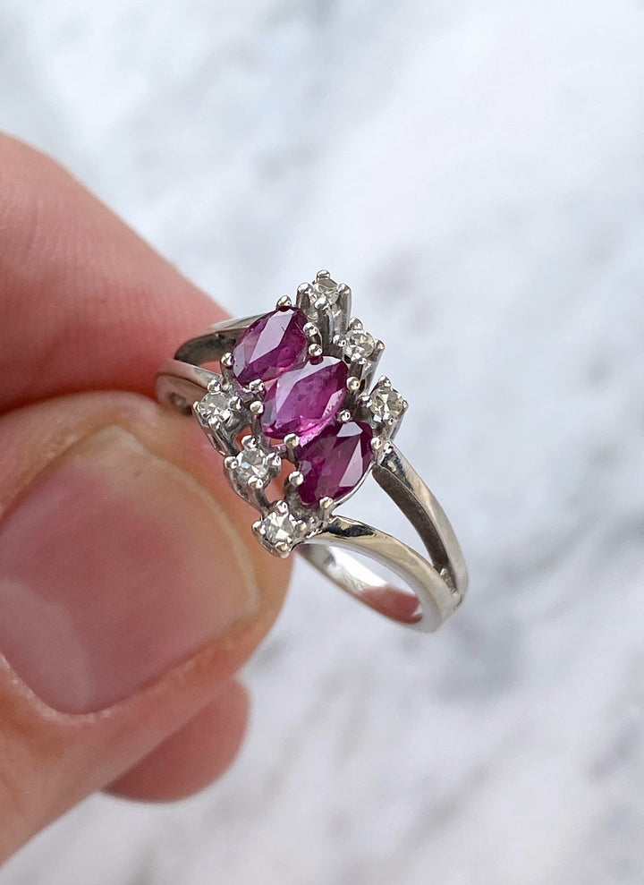 White gold ring with rubies & diamonds: "Pink Wonder"