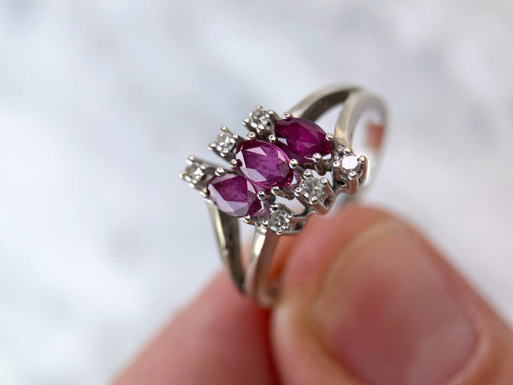 White gold ring with rubies & diamonds: "Pink Wonder"