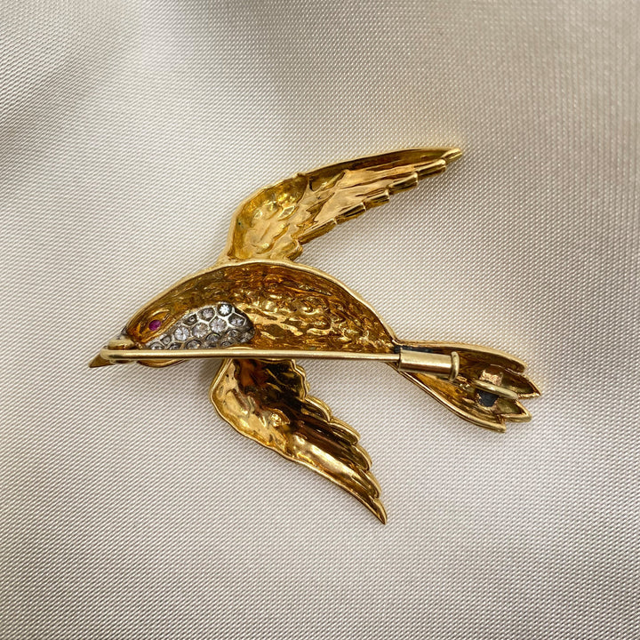 Zusätzliche Produktaufnahme der opulenten Brosche, betont luxuriöses Vintage‑Design