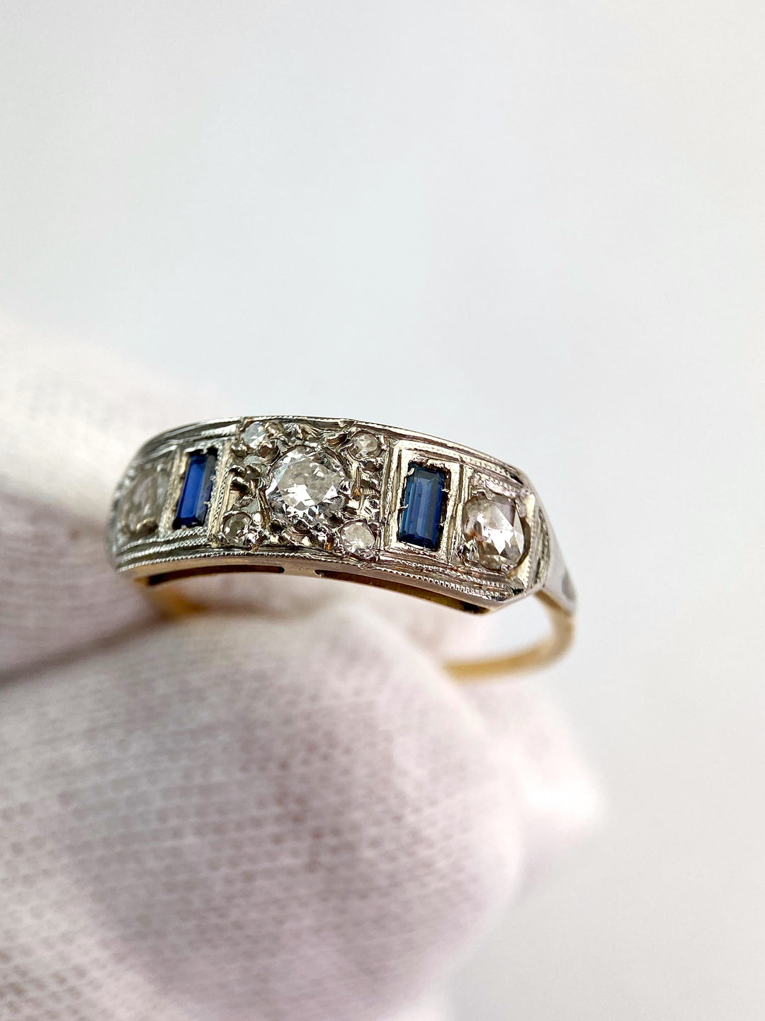 Ring: "Klassische Eleganz"