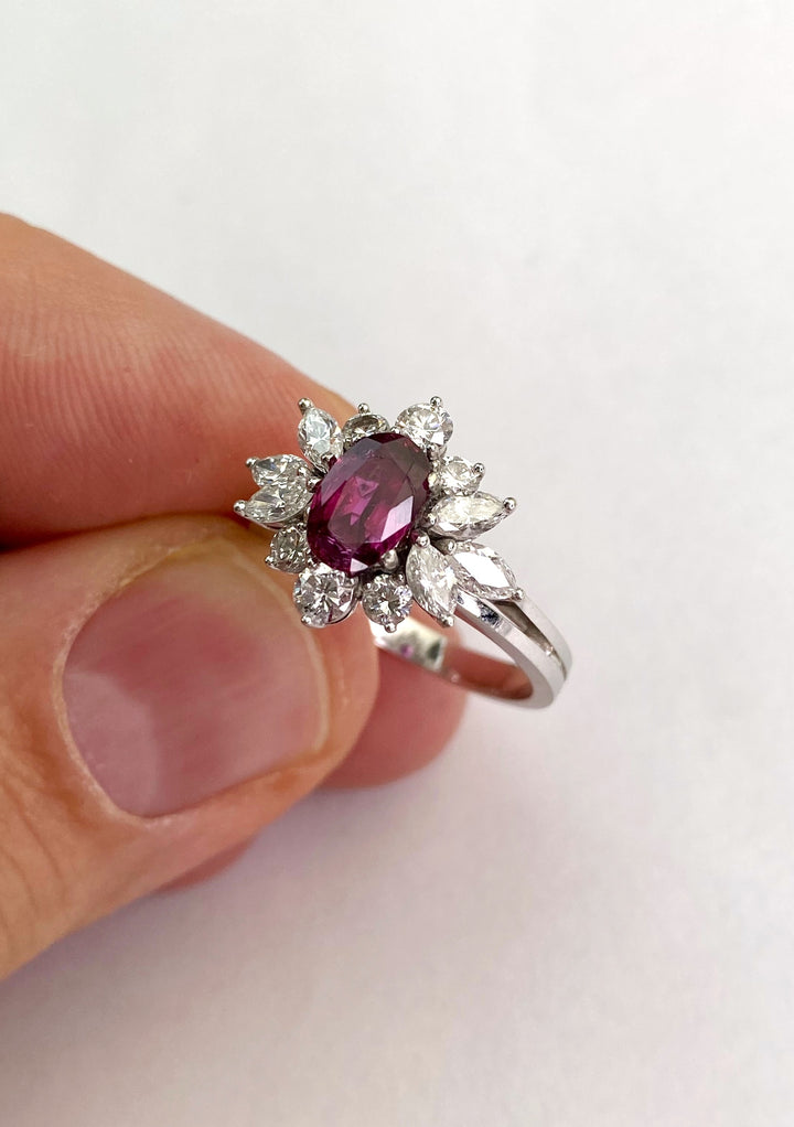 Ring 1,25 ct Rubin & Diamanten – "Rotes Feuer"