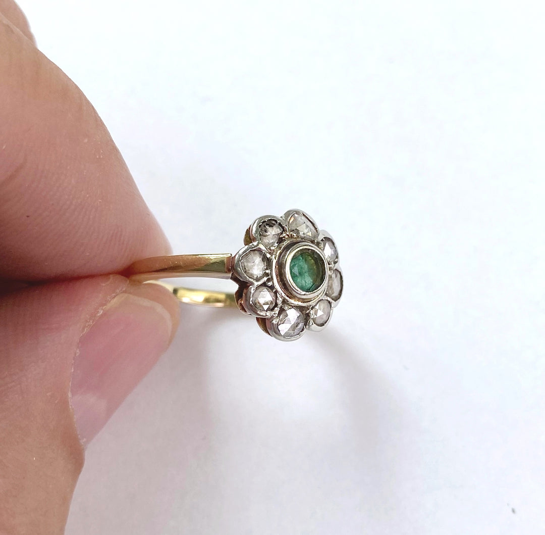 Smaragd in Vintage-Glanz Ring: "Frühlingsblume"
