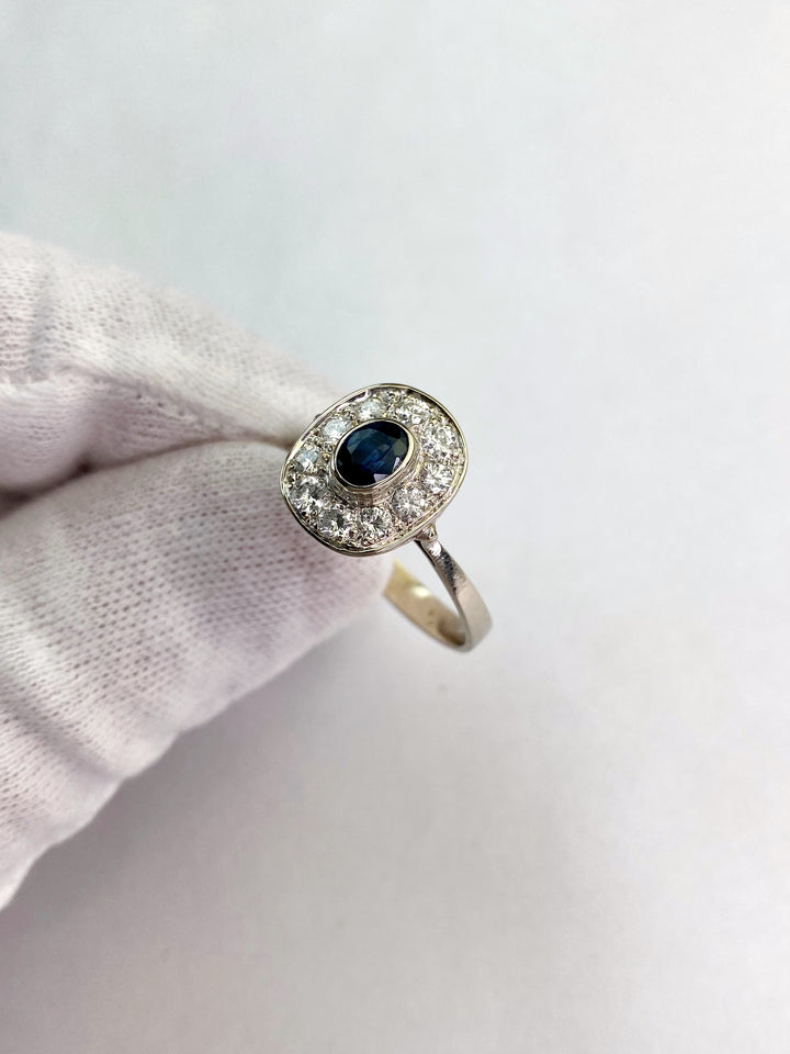Sapphire and diamonds in white gold: "Winter Garden"