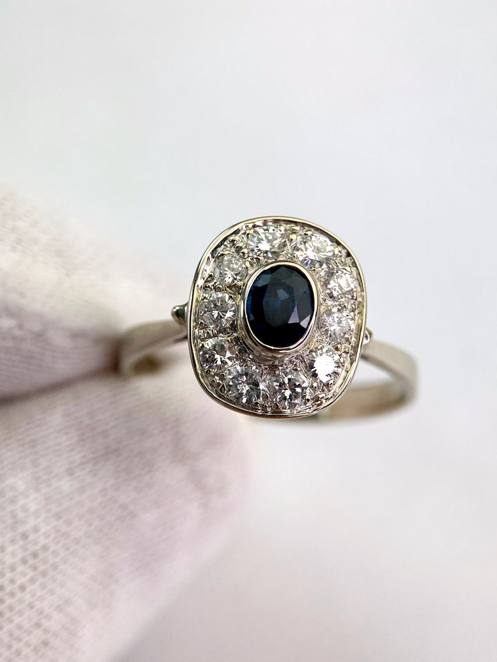 Sapphire and diamonds in white gold: "Winter Garden"