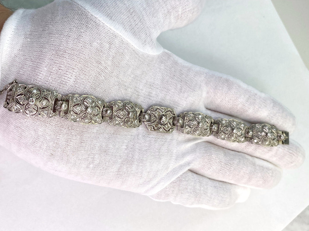Platinum bracelet with approximately 3.5 ct diamonds: "True Vision"
