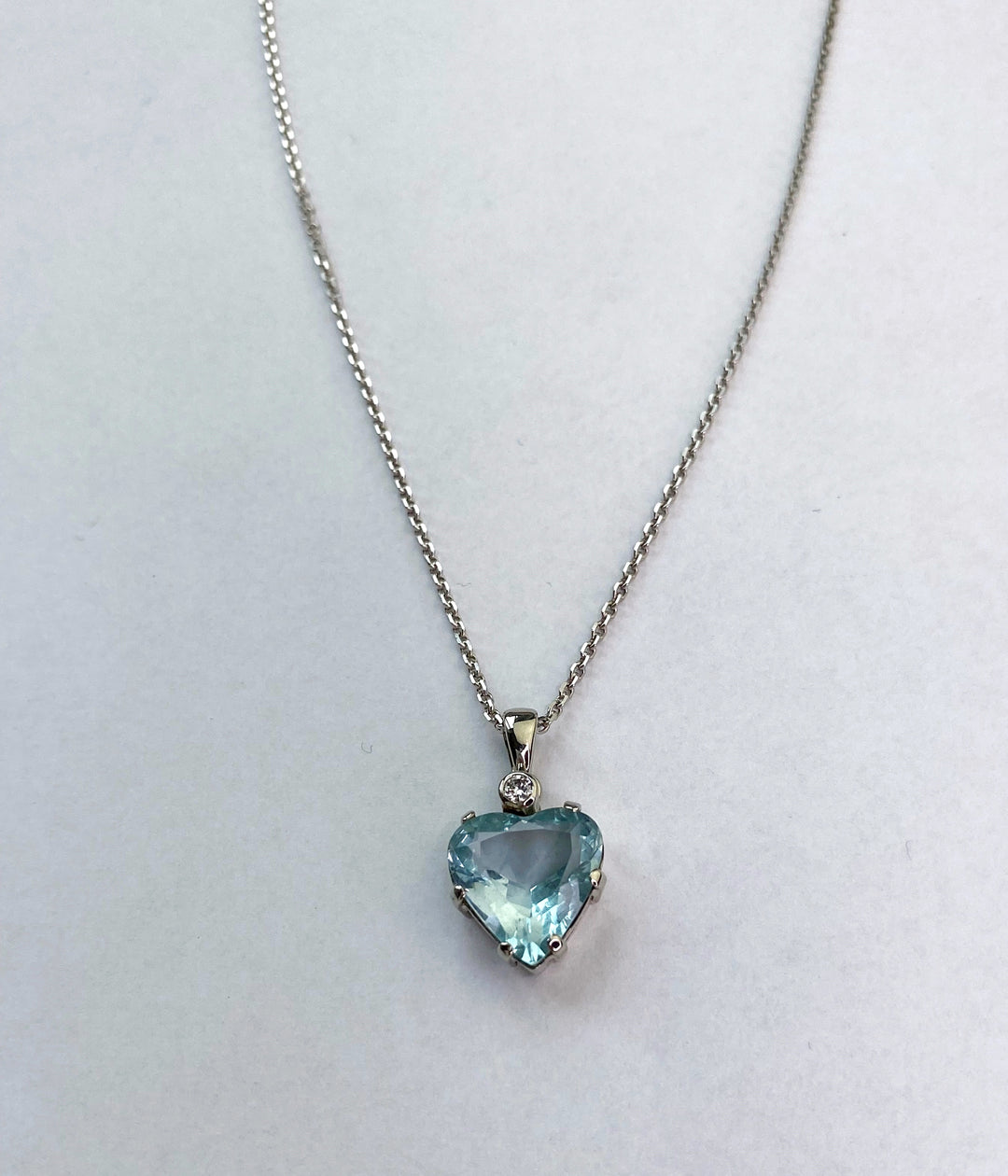 Precious 3.65 ct aquamarine heart-shaped pendant with chain: "Ariel's Song"