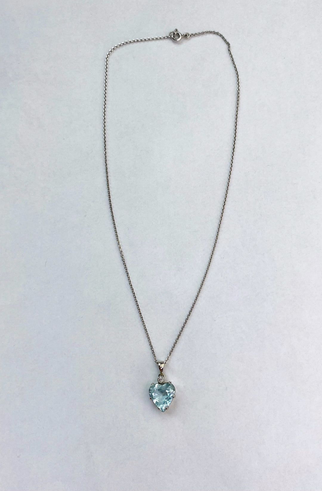 Precious 3.65 ct aquamarine heart-shaped pendant with chain: "Ariel's Song"